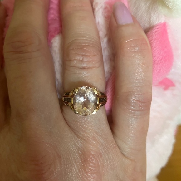 14 kt Rose Gold Morganite Diamond Ring - Picture 3 of 14